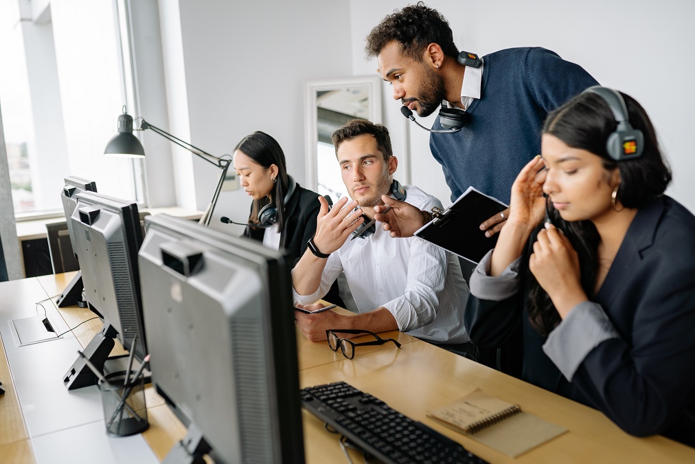 Quels sont les avantages de l’externalisation du standard téléphonique d’entreprise ?